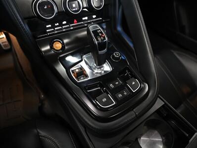 2015 Jaguar F-TYPE V8 S   - Photo 34 - Addison, IL 60101