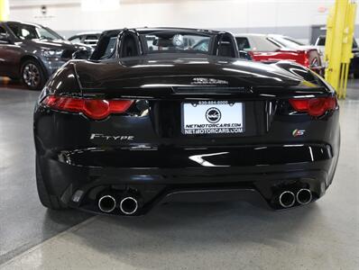 2015 Jaguar F-TYPE V8 S   - Photo 13 - Addison, IL 60101