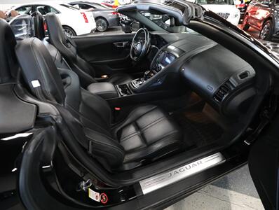 2015 Jaguar F-TYPE V8 S   - Photo 26 - Addison, IL 60101
