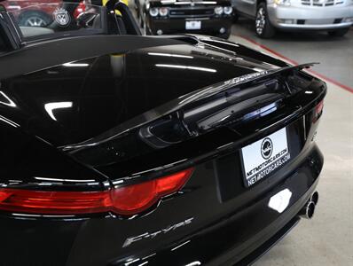 2015 Jaguar F-TYPE V8 S   - Photo 35 - Addison, IL 60101