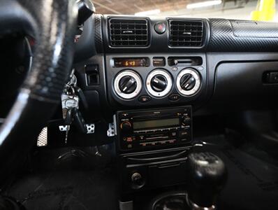 2003 Toyota MR2 Spyder   - Photo 30 - Addison, IL 60101