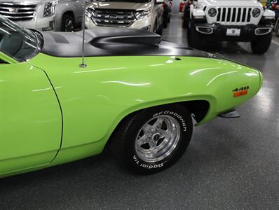 1972 Plymouth Road Runner - Photo 14 - Addison, IL 60101