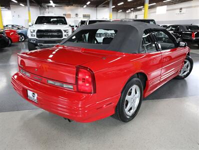 1995 Oldsmobile Cutlass Supreme   - Photo 33 - Addison, IL 60101