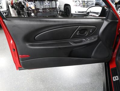 2004 Chevrolet Monte Carlo SS Supercharged - Photo 25 - Addison, IL 60101