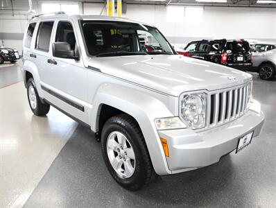 2012 Jeep Liberty Sport 4X4   - Photo 7 - Addison, IL 60101