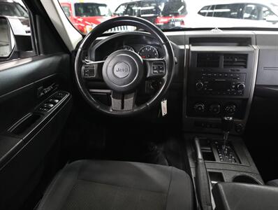 2012 Jeep Liberty Sport 4X4   - Photo 26 - Addison, IL 60101