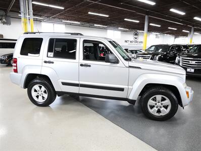 2012 Jeep Liberty Sport 4X4   - Photo 8 - Addison, IL 60101