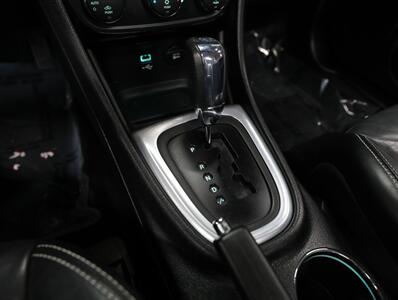 2012 Chrysler 200 S   - Photo 32 - Addison, IL 60101