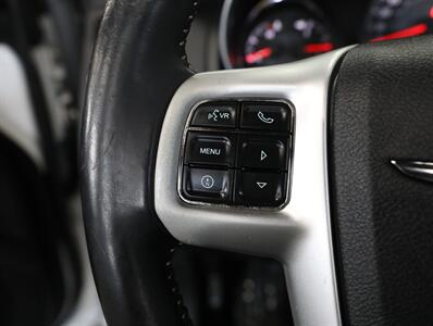 2012 Chrysler 200 S   - Photo 37 - Addison, IL 60101