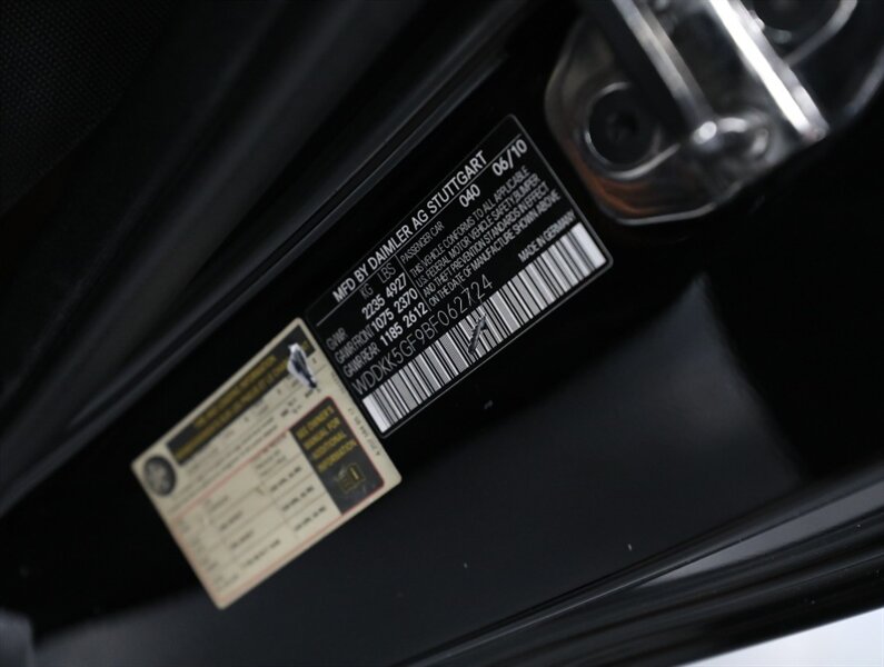 2011 Mercedes-Benz E 350 Convertible - Photo 37 - Addison, IL 60101