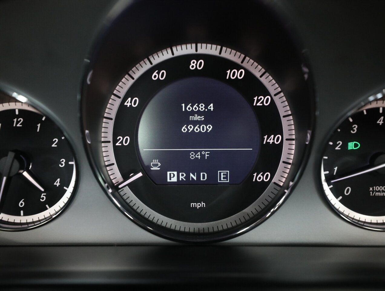 2011 Mercedes-Benz E 350 Convertible - Photo 36 - Addison, IL 60101