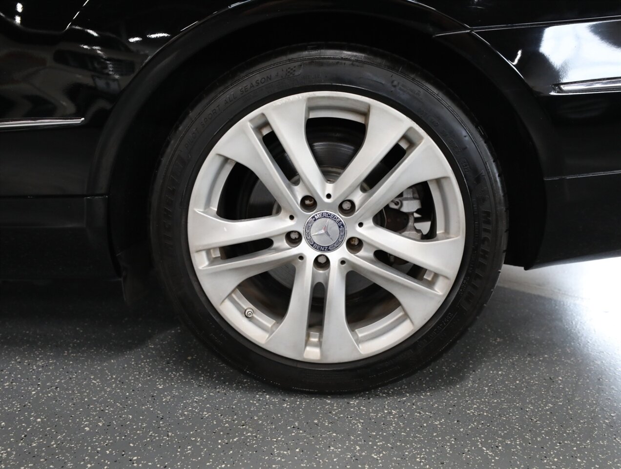 2011 Mercedes-Benz E 350 Convertible - Photo 41 - Addison, IL 60101