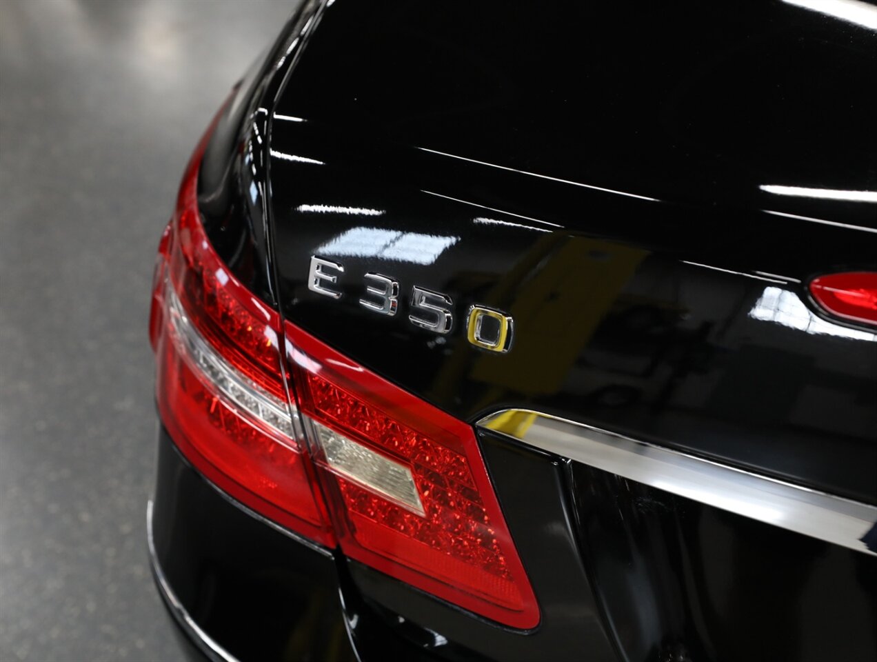 2011 Mercedes-Benz E 350 Convertible - Photo 11 - Addison, IL 60101