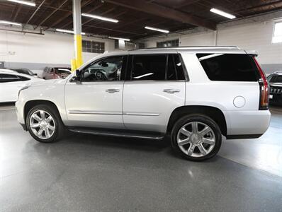 2020 Cadillac Escalade Luxury 4WD   - Photo 13 - Addison, IL 60101