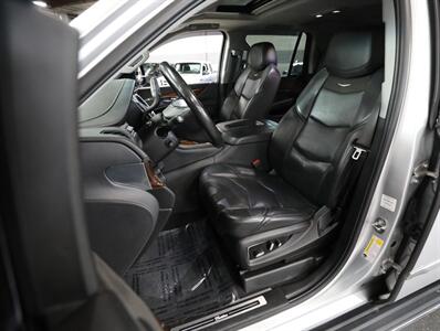 2020 Cadillac Escalade Luxury 4WD   - Photo 33 - Addison, IL 60101