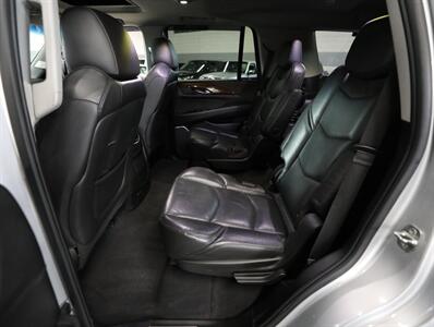 2020 Cadillac Escalade Luxury 4WD   - Photo 28 - Addison, IL 60101
