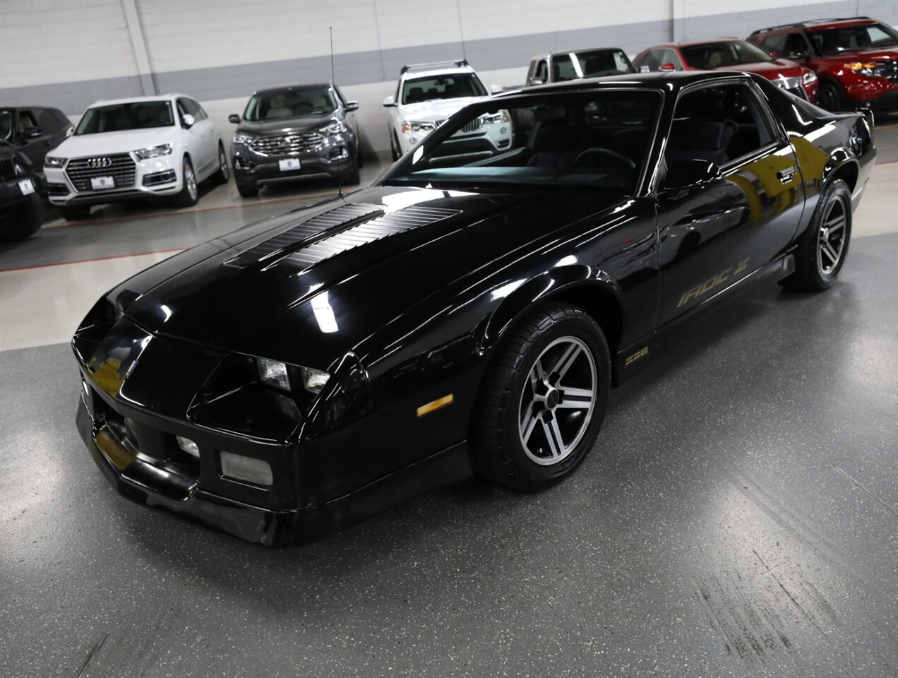 1986 Chevrolet Camaro IROC Z28 - Photo 4 - Addison, IL 60101