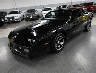 1986 Chevrolet Camaro IROC Z28   - Photo 4 - Addison, IL 60101