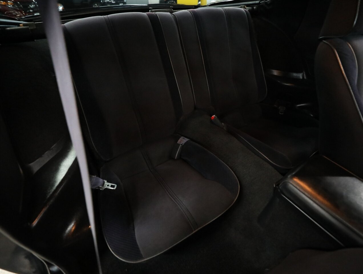 1986 Chevrolet Camaro IROC Z28 - Photo 23 - Addison, IL 60101