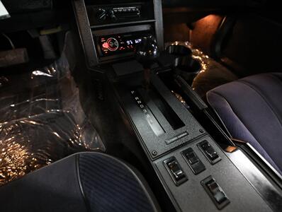 1986 Chevrolet Camaro IROC Z28   - Photo 28 - Addison, IL 60101