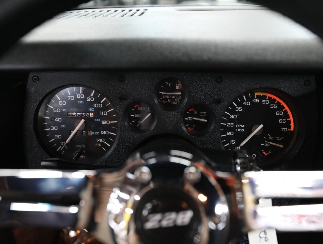 1986 Chevrolet Camaro IROC Z28 - Photo 33 - Addison, IL 60101