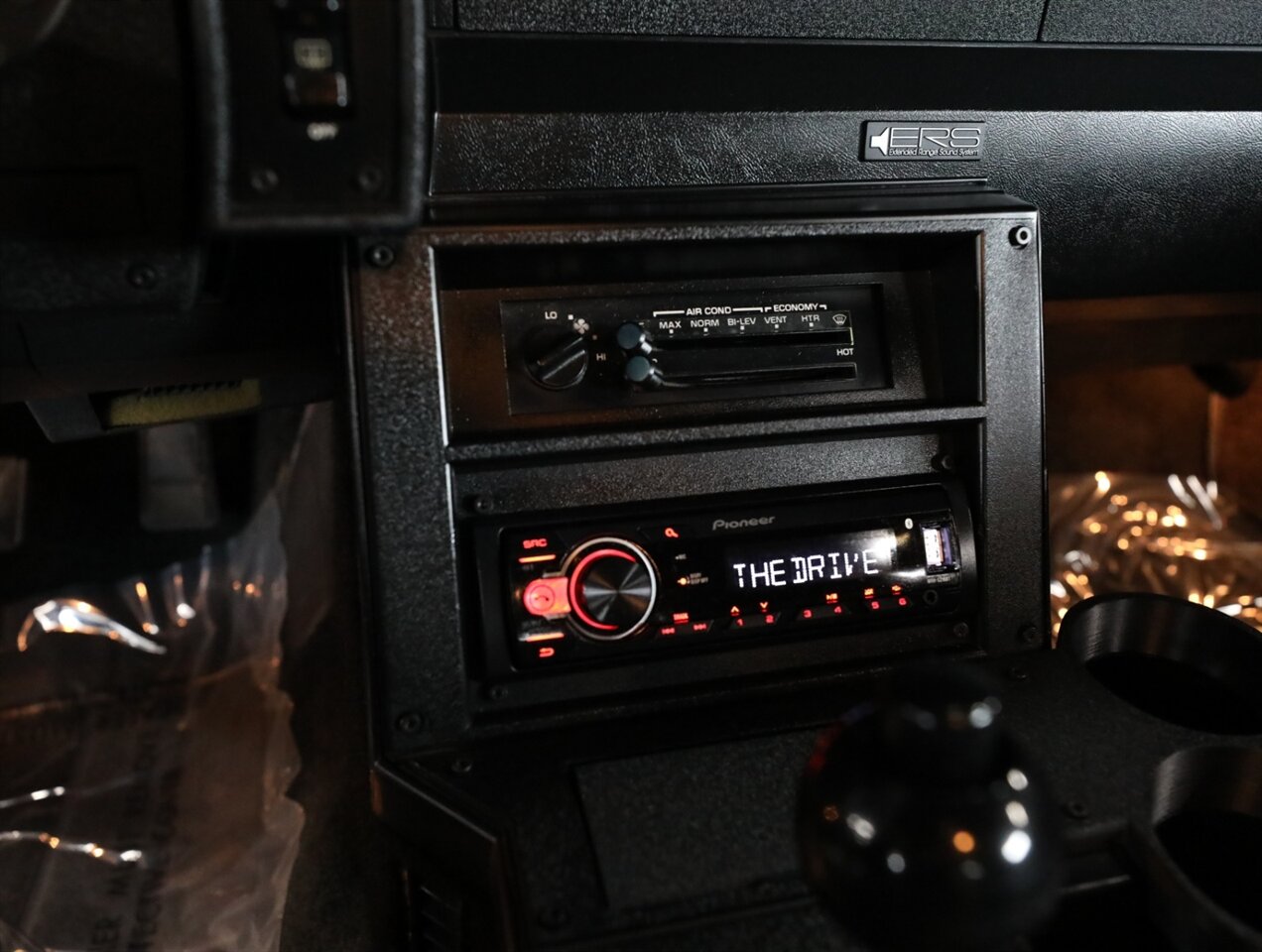 1986 Chevrolet Camaro IROC Z28 - Photo 29 - Addison, IL 60101