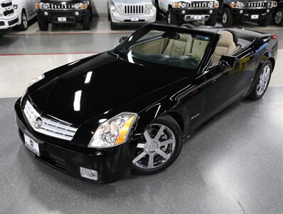 2008 Cadillac XLR   - Photo 3 - Addison, IL 60101