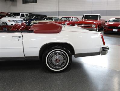 1985 Cadillac Eldorado Biarritz - Photo 23 - Addison, IL 60101