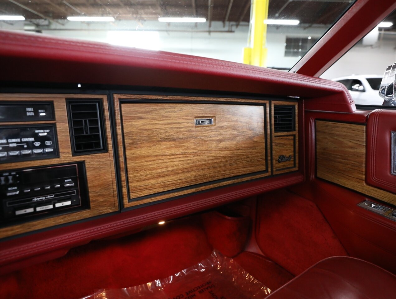 1985 Cadillac Eldorado Biarritz - Photo 47 - Addison, IL 60101