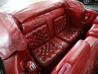 1985 Cadillac Eldorado Biarritz - Photo 34 - Addison, IL 60101