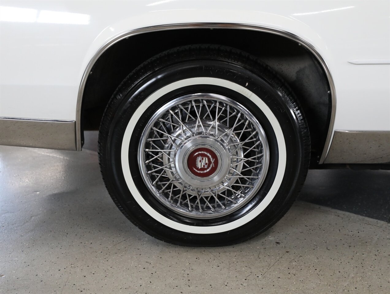 1985 Cadillac Eldorado Biarritz - Photo 66 - Addison, IL 60101
