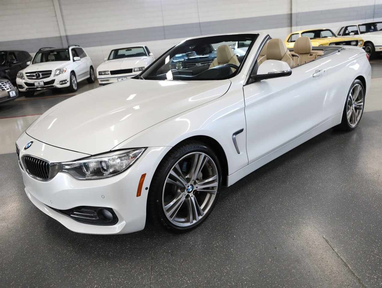 2016 BMW 4 Series 435i Convertible - Photo 4 - Addison, IL 60101