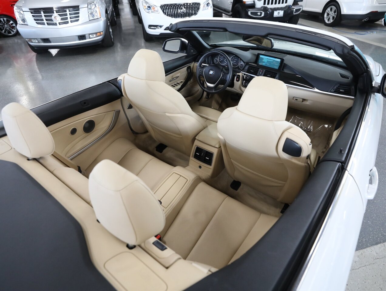 2016 BMW 4 Series 435i Convertible - Photo 16 - Addison, IL 60101