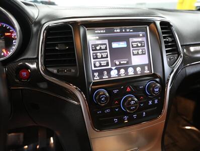 2014 Jeep Grand Cherokee SRT 4X4   - Photo 37 - Addison, IL 60101