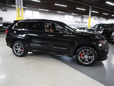 2014 Jeep Grand Cherokee SRT 4X4   - Photo 8 - Addison, IL 60101