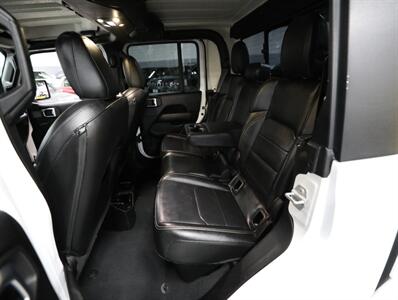 2020 Jeep Gladiator Overland   - Photo 25 - Addison, IL 60101