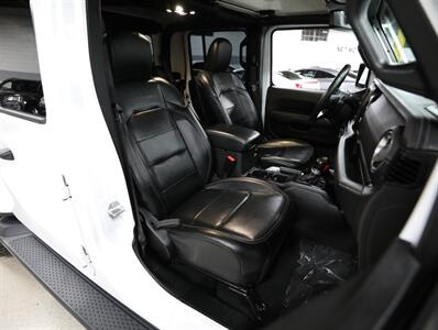2020 Jeep Gladiator Overland   - Photo 19 - Addison, IL 60101