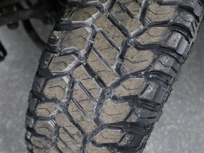 2020 Jeep Gladiator Overland   - Photo 46 - Addison, IL 60101