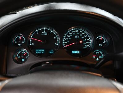 2013 Chevrolet Avalanche LTZ Black Diamond 4X4 - Photo 40 - Addison, IL 60101