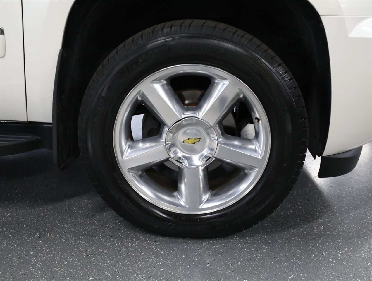 2013 Chevrolet Avalanche LTZ Black Diamond 4X4 - Photo 45 - Addison, IL 60101