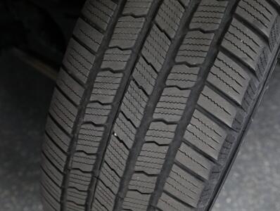 2013 Chevrolet Avalanche LTZ Black Diamond 4X4 - Photo 47 - Addison, IL 60101