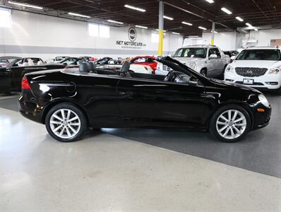 2011 Volkswagen Eos Komfort SULEV - Photo 8 - Addison, IL 60101