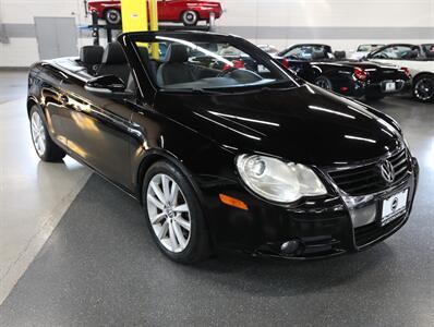 2011 Volkswagen Eos Komfort SULEV - Photo 7 - Addison, IL 60101