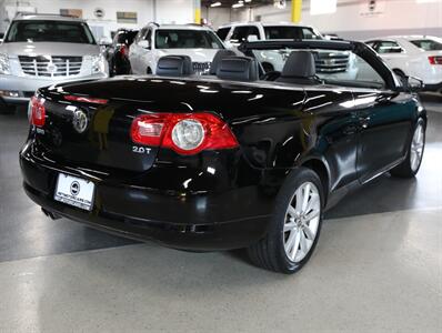 2011 Volkswagen Eos Komfort SULEV - Photo 9 - Addison, IL 60101