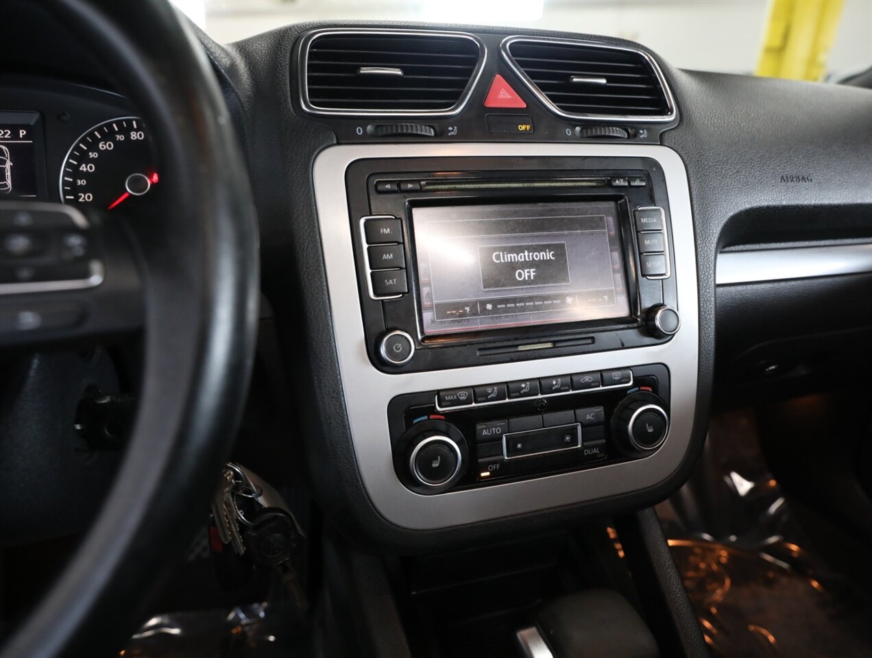 2011 Volkswagen Eos Komfort SULEV - Photo 27 - Addison, IL 60101