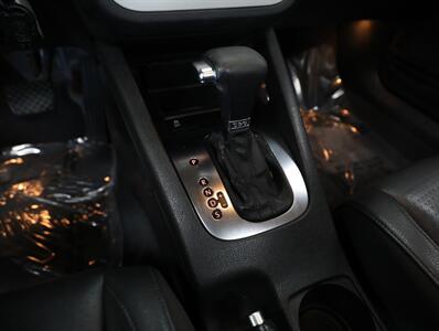 2011 Volkswagen Eos Komfort SULEV - Photo 26 - Addison, IL 60101