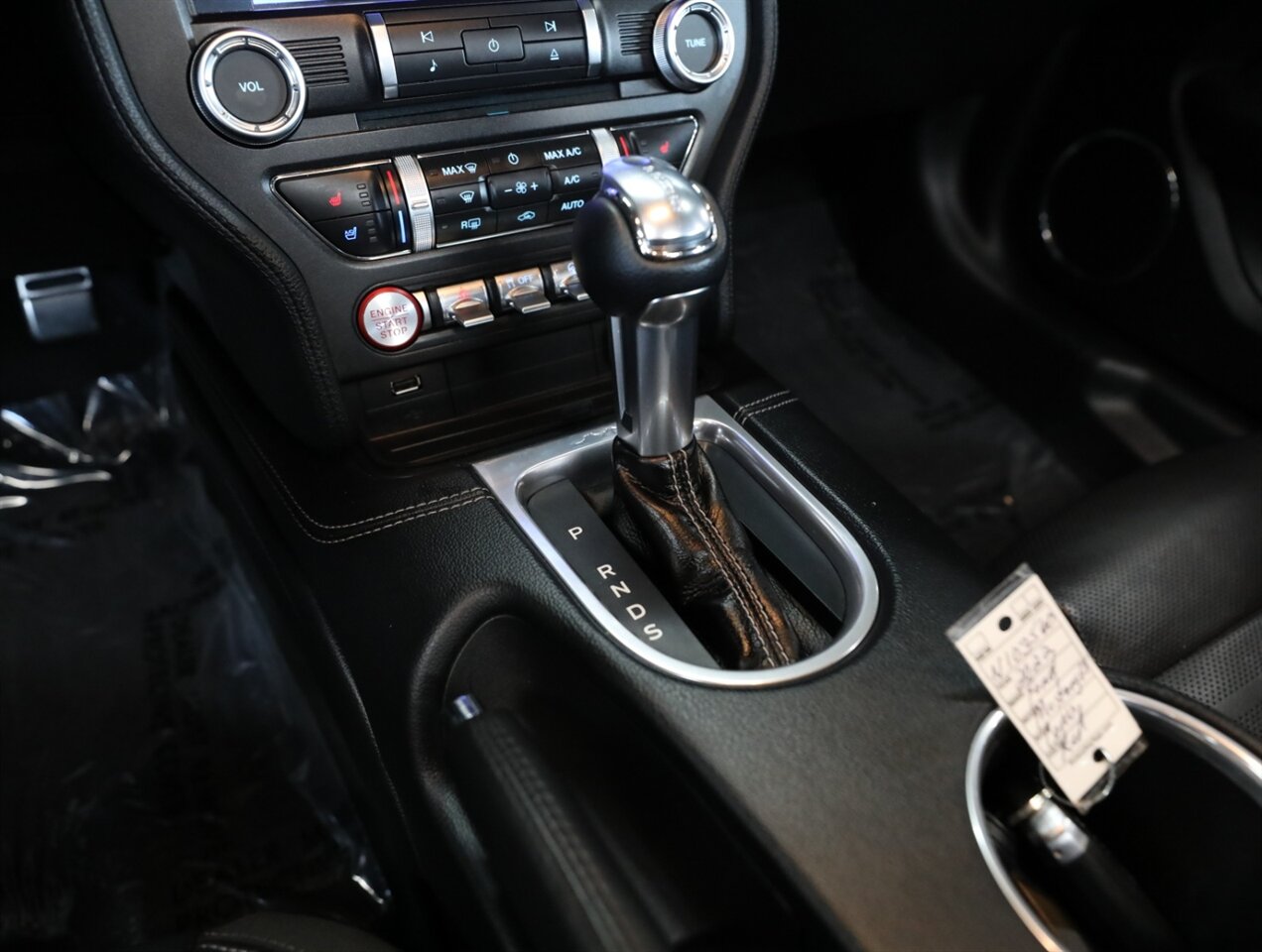 2022 Ford Mustang GT Premium Convertible - Photo 29 - Addison, IL 60101