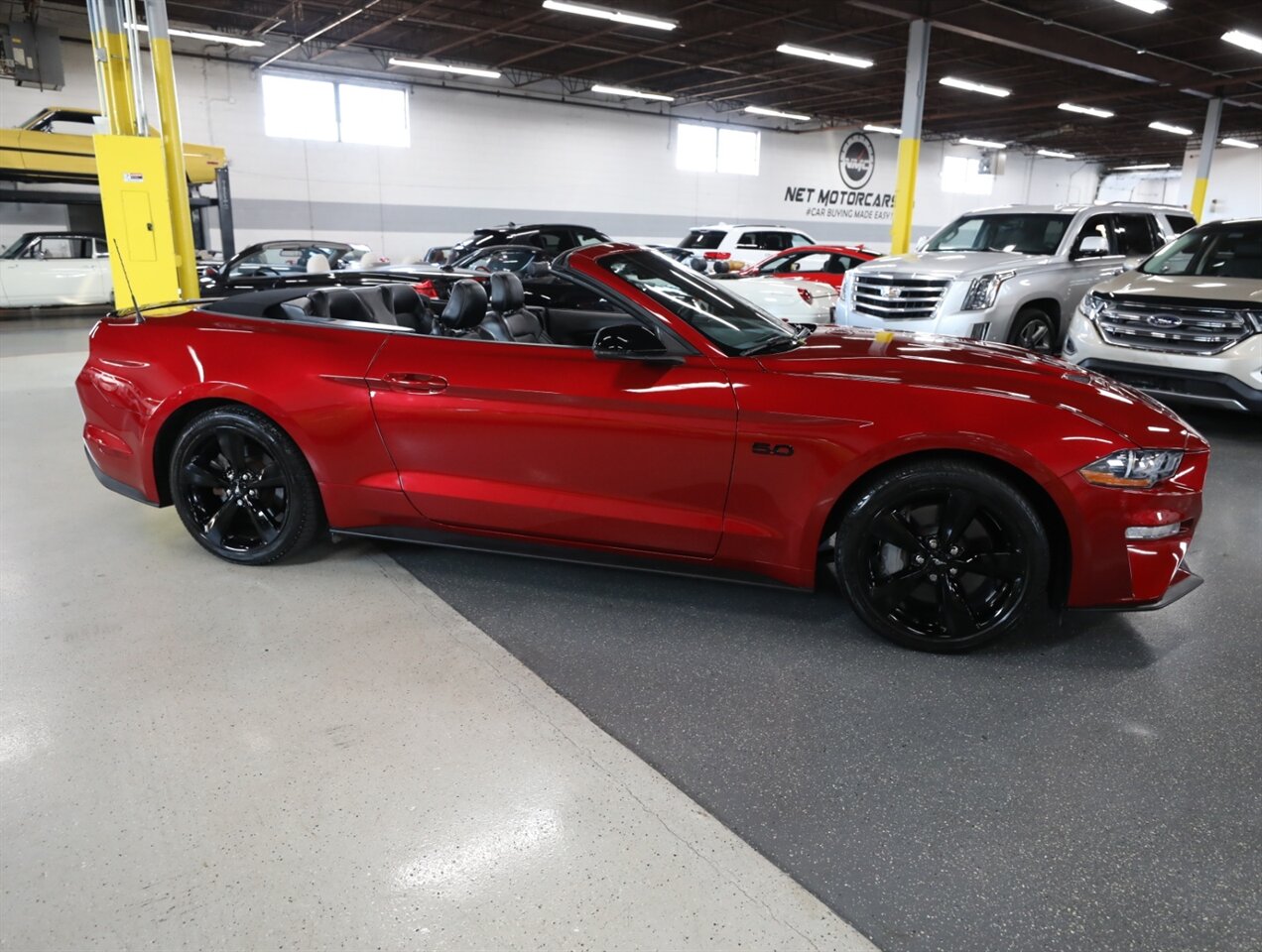 2022 Ford Mustang GT Premium Convertible - Photo 9 - Addison, IL 60101