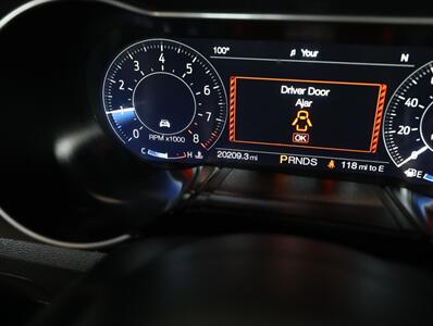 2022 Ford Mustang GT Premium Convertible - Photo 37 - Addison, IL 60101