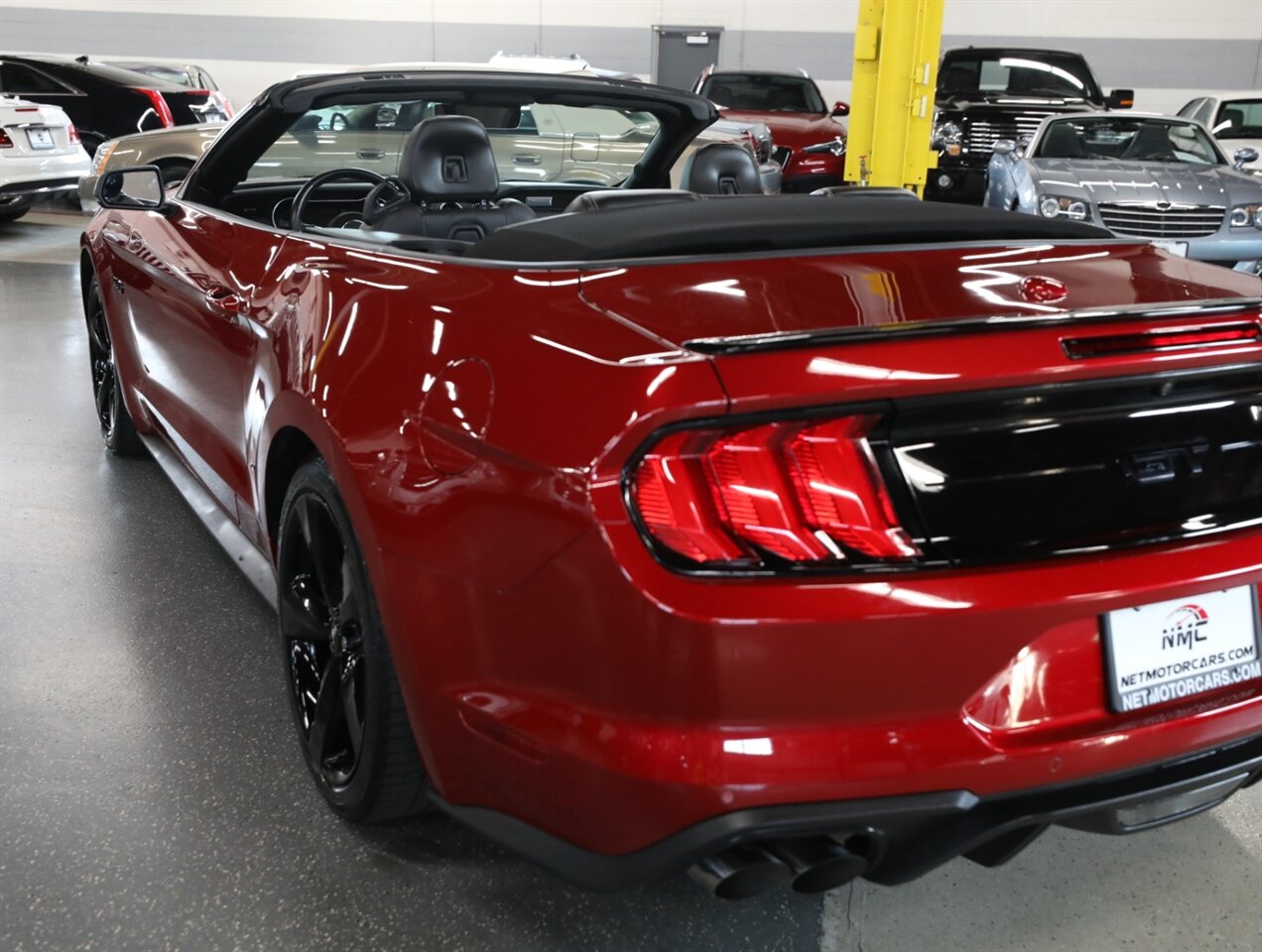 2022 Ford Mustang GT Premium Convertible - Photo 15 - Addison, IL 60101